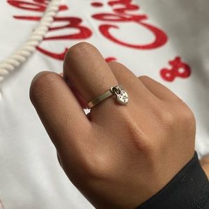 Discontinued Pandora heart-shaped padlock ring:)